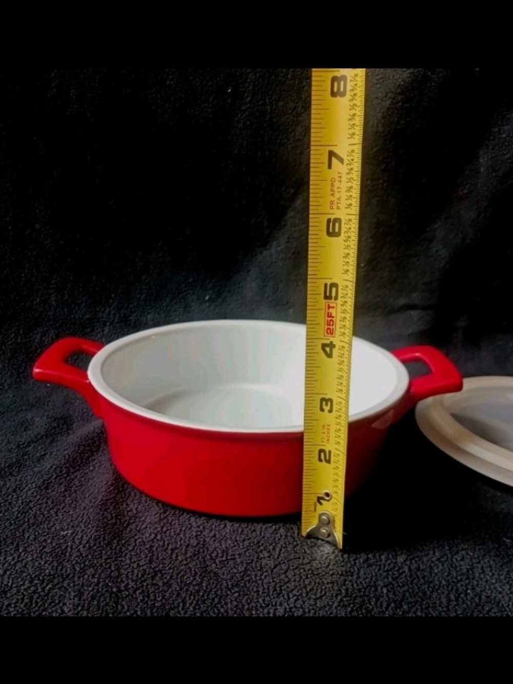 CASSEROLE RED & WHITE STONEWARE WOLFGANG PUCK Microwave Plastic Lid 7" Round 1Qt